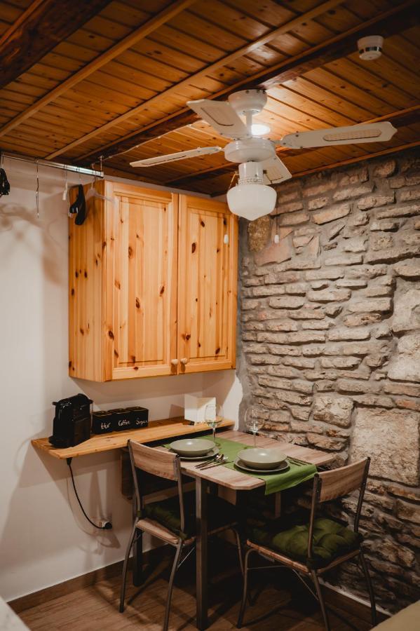 Monolocale Marino In Centro Storico Apartment Trieste Exterior photo